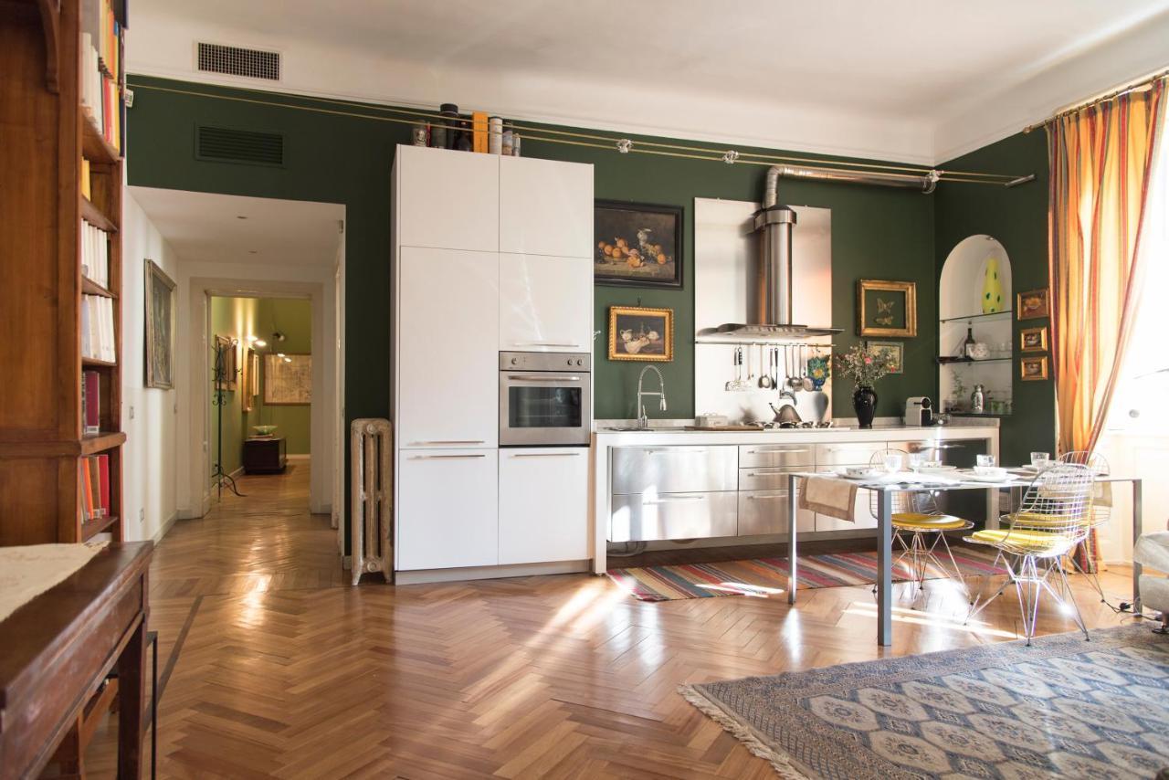 Sophisticated Apt Near Duomo Милан Экстерьер фото